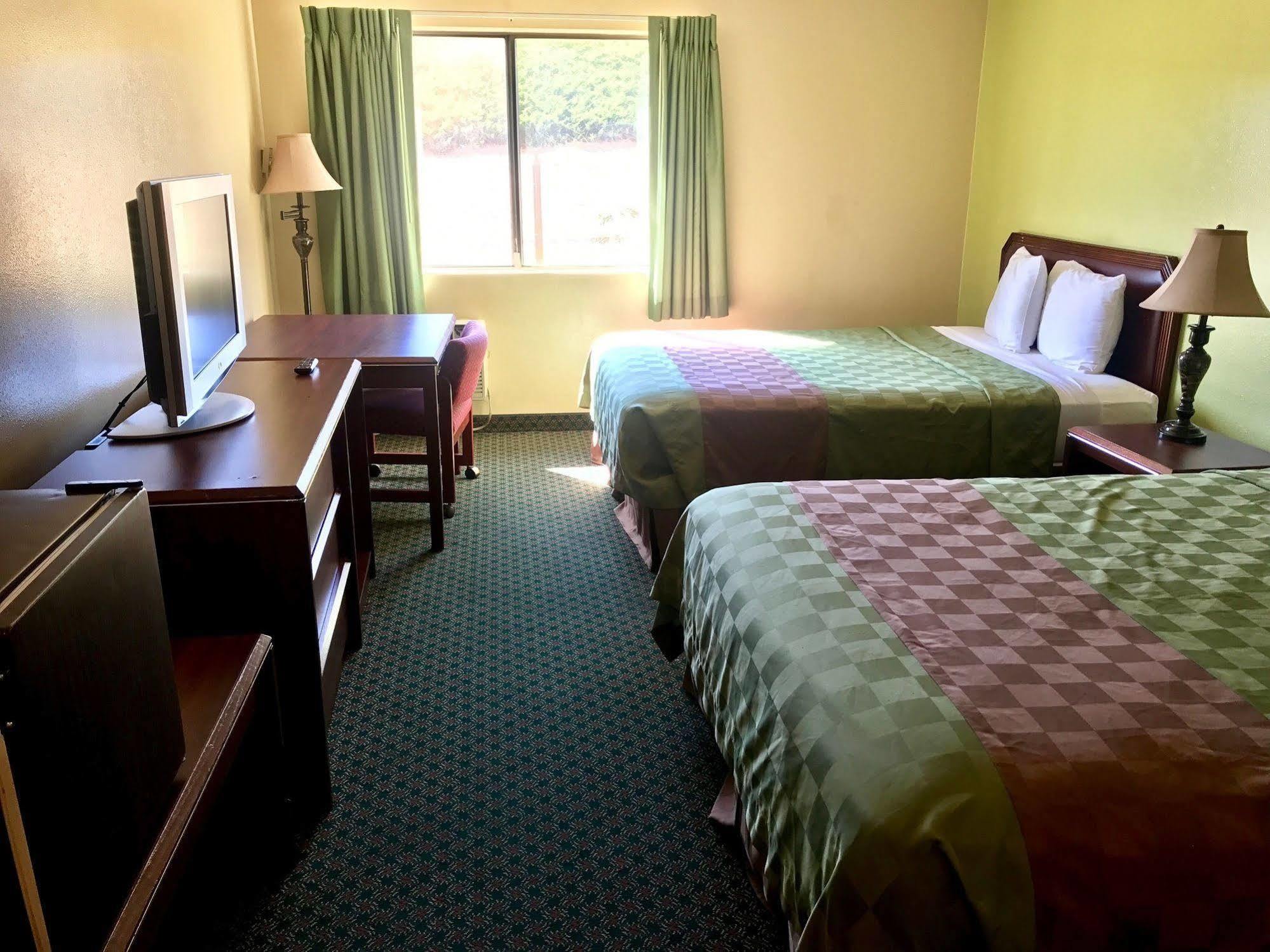 Capital Inn&Suites Salem Esterno foto